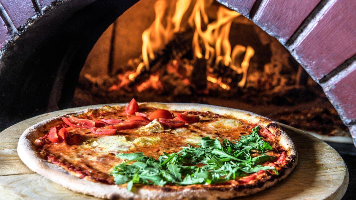 Is Food Safe Fire Brick Essential for Your Pizza Oven? Find Out Here