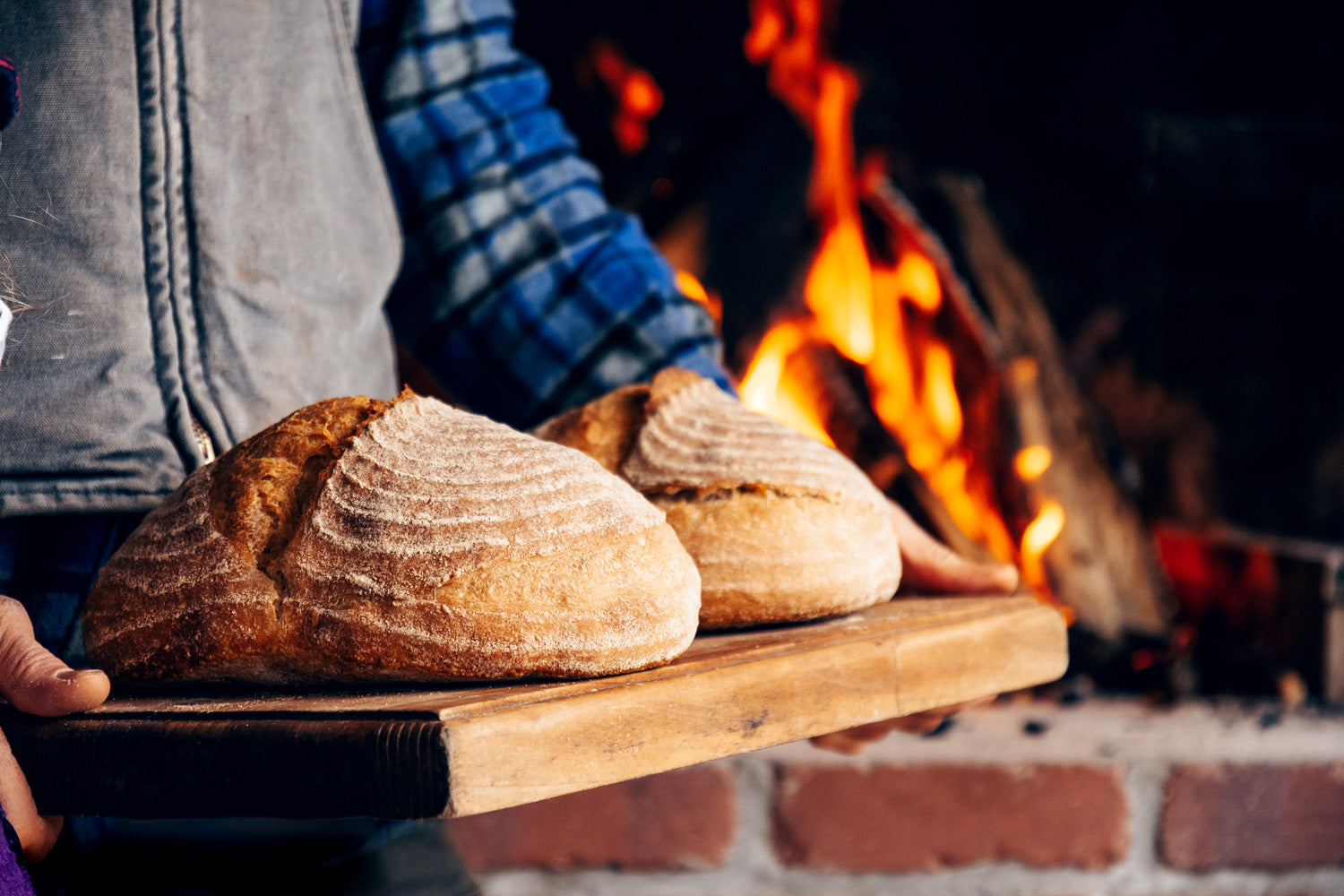 How to Make Perfect Bread in a Wood Fired Oven: Tips and Tricks