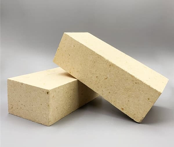 Durable Large Fire Bricks for Metallurgical and Glass Manufacturing