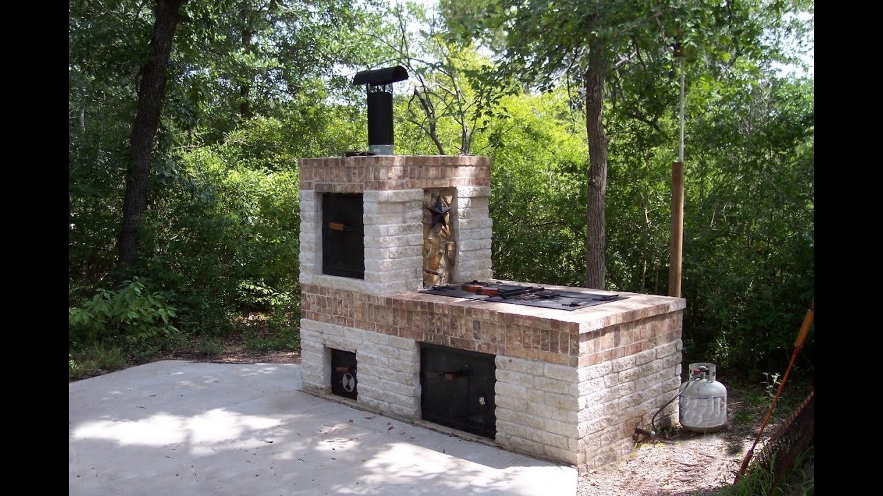 Build the Perfect Brick BBQ and Smoker for Your Backyard