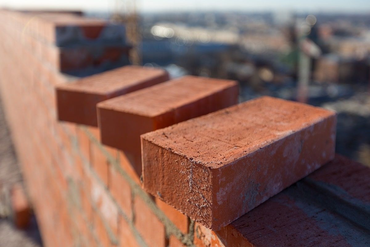 How to choose the right brick for your house project?