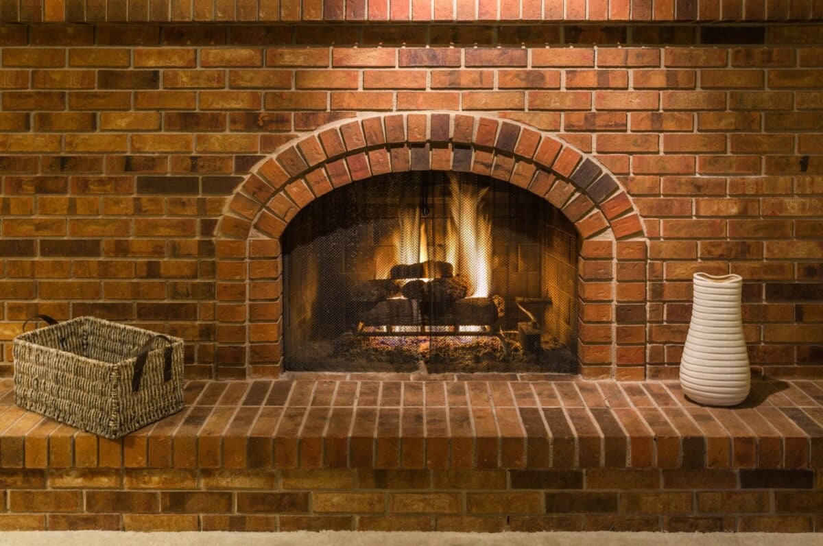 Choosing the Right Fire Brick Colors for Your Fireplace