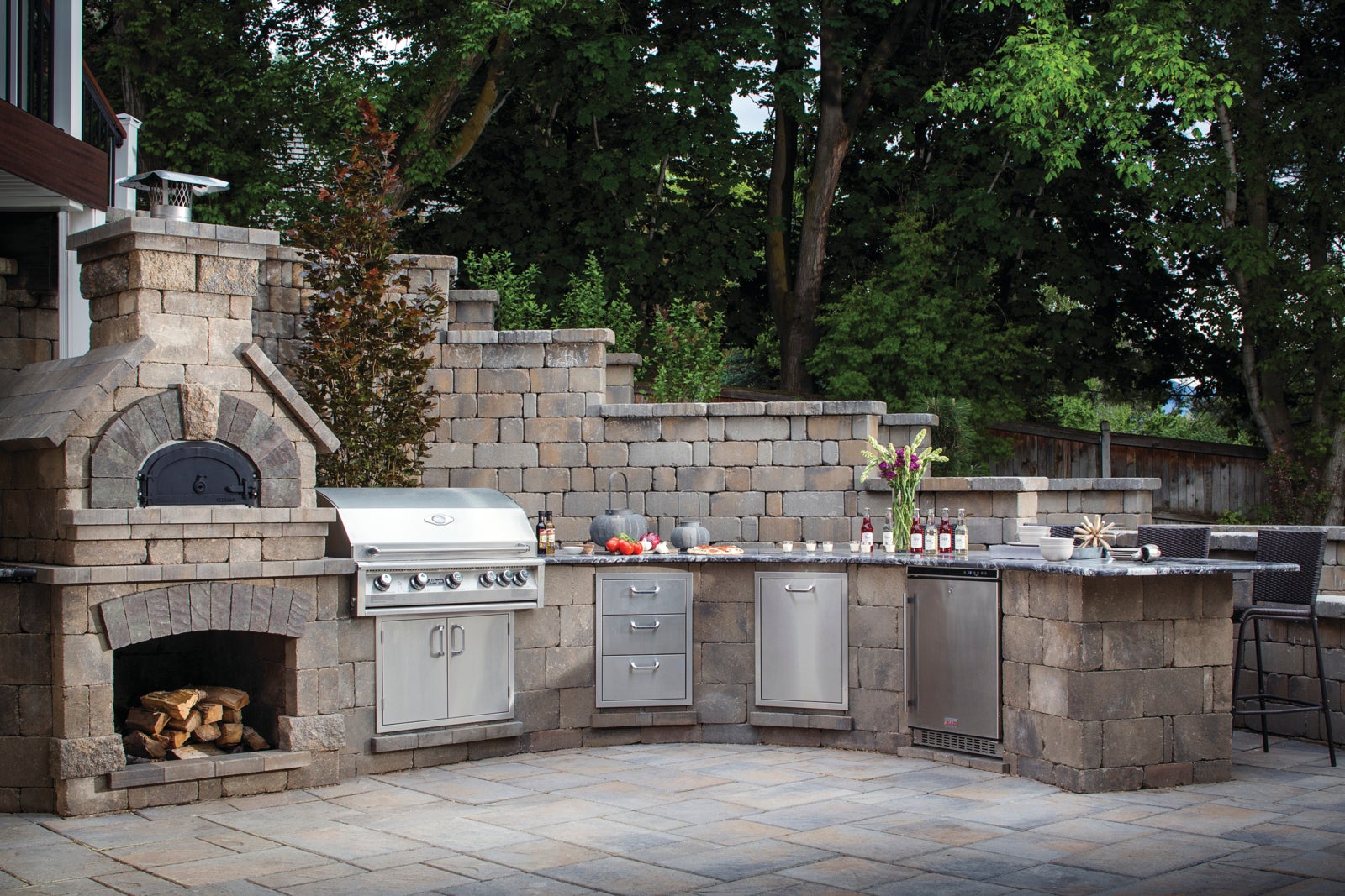 Fire brick grill ideas?  Get inspired with these creative designs now!