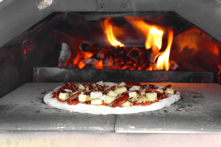 Best tips for a do it yourself brick pizza oven: Get cooking right away!