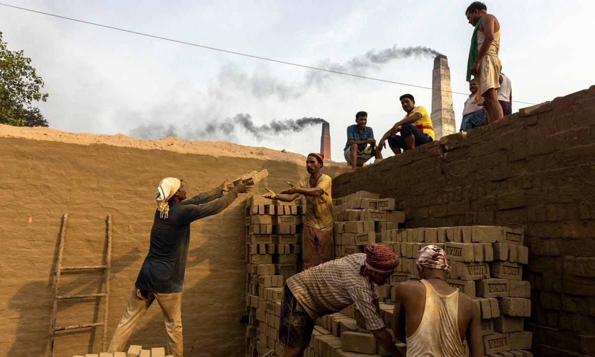 Kiln of Bricks: Safety Precautions When Working with High Temperatures!