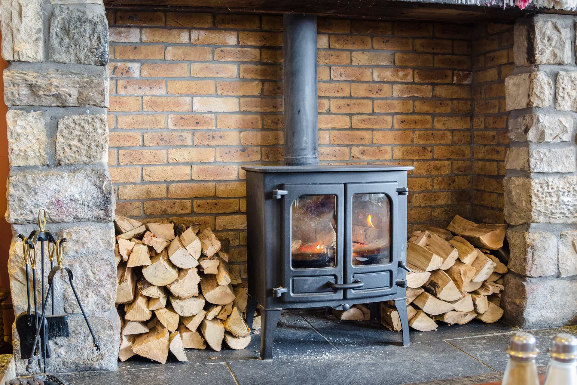 Fixing Up Your Woodburner Bricks? Easy DIY Repair Tips and Tricks for Long-Lasting Fireplaces!