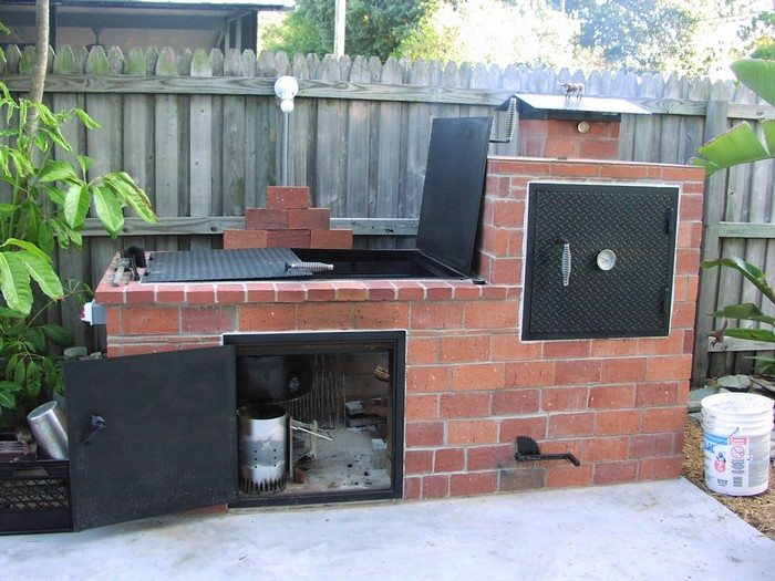 Building a brick grill is a great DIY project: These steps will help you master the process completely.